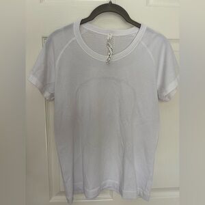 Lululemon swiftly tech short sleeve white  Top size 10